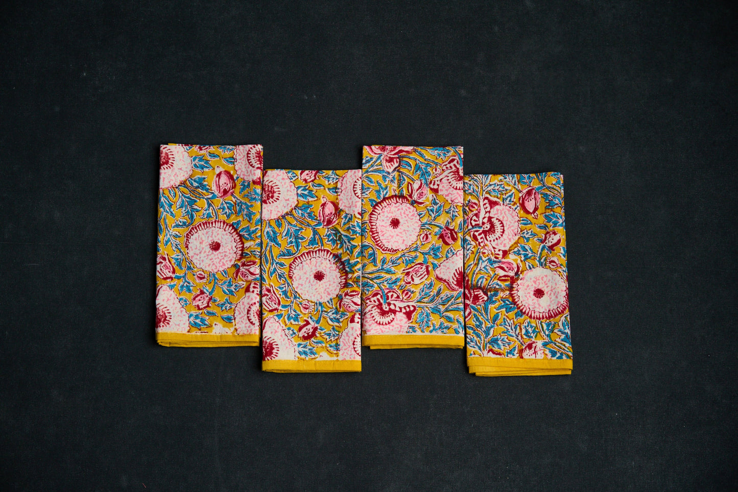 Golden Zinnia Breeze Napkins (Set of 4)